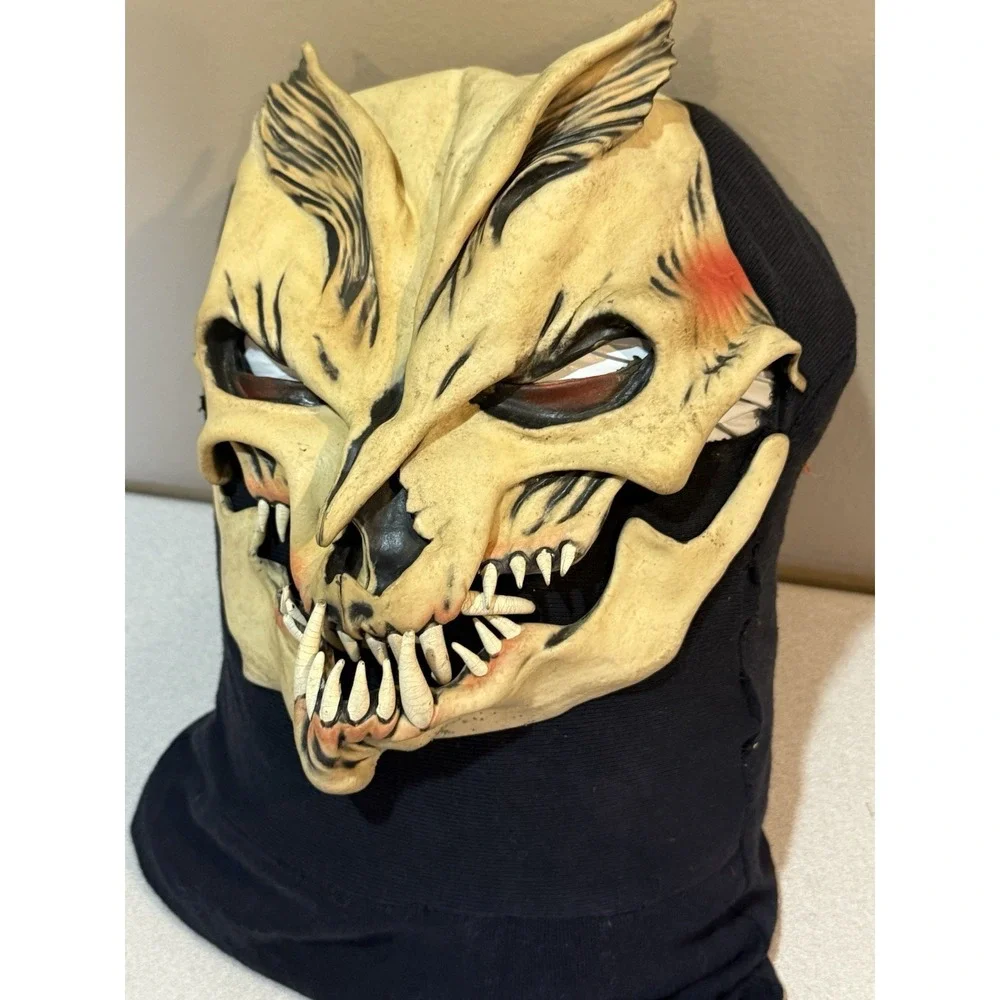 Vintage 1984 Fatal Fantasy Handmade BSS Be Something Studio Fang Halloween Mask - Picture 2 of 4
